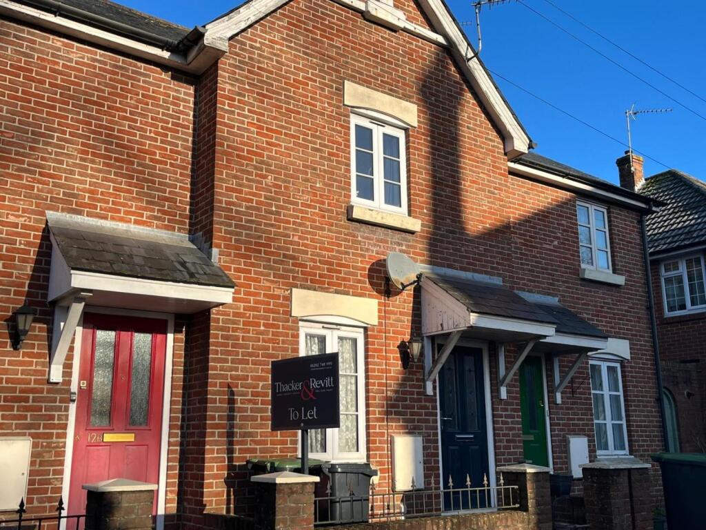 12a Julinas Rd front 2.jpg