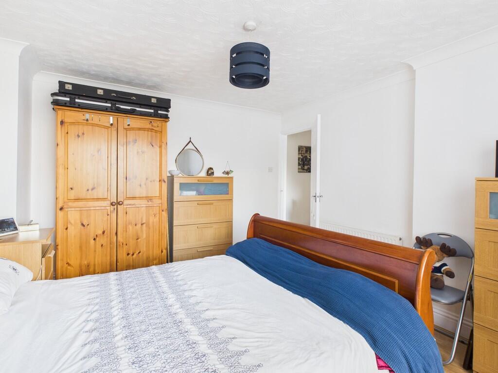 CAM05068G0-PR0056...