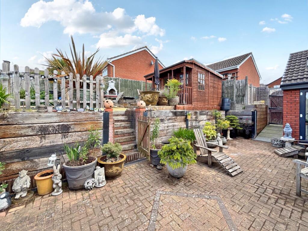 9018118-105192-133945551420299882-458ff632-200c-7e