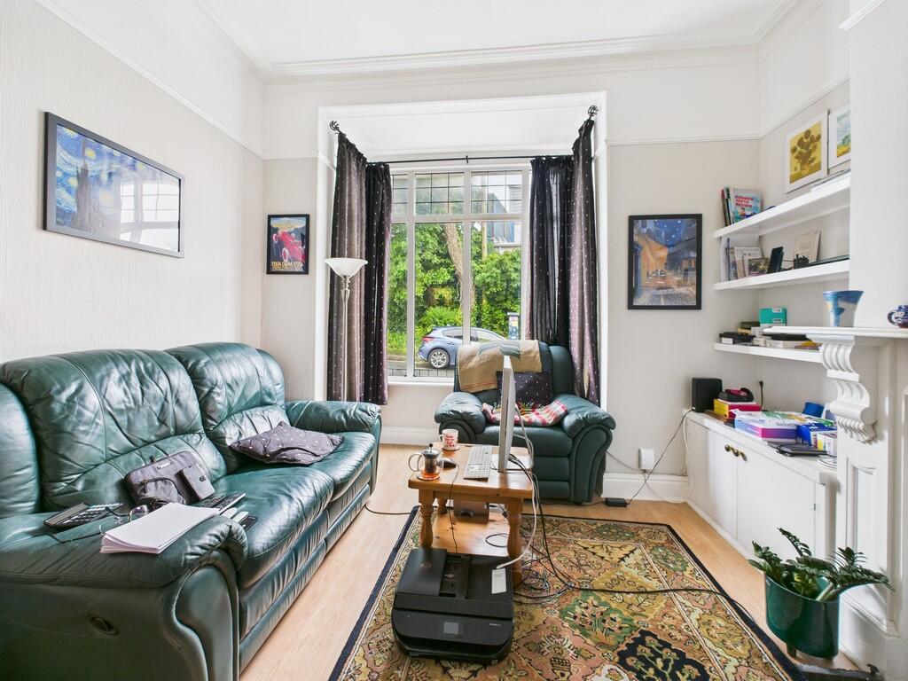 CAM03974G0-PR0163...