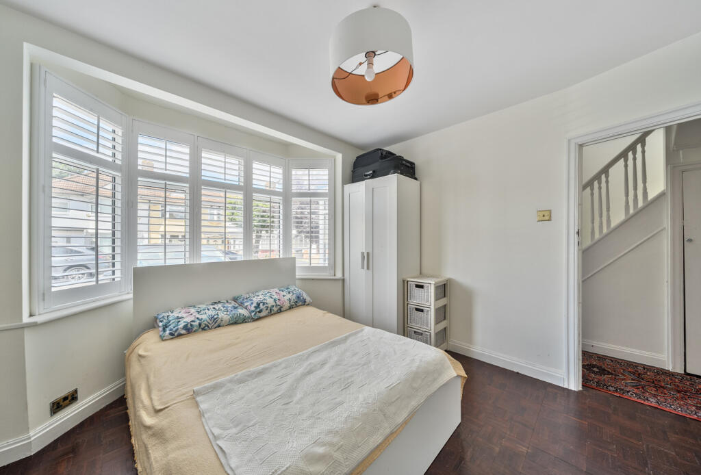 1315305-9-6859770...