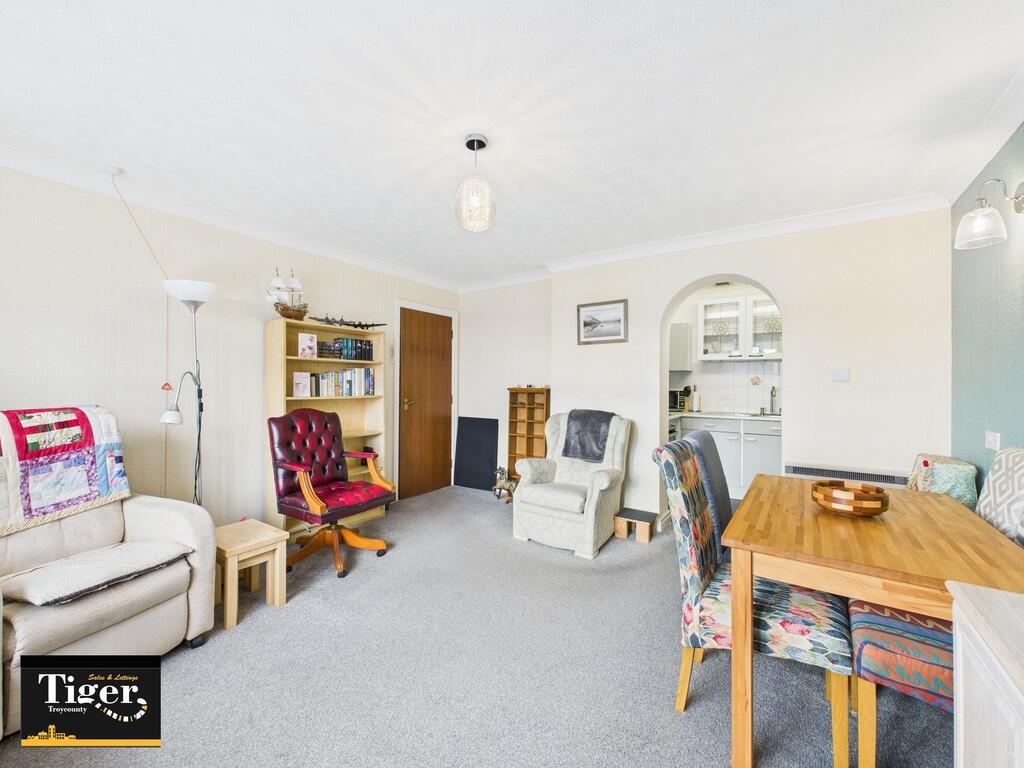 CAM03440G0-PR0275...