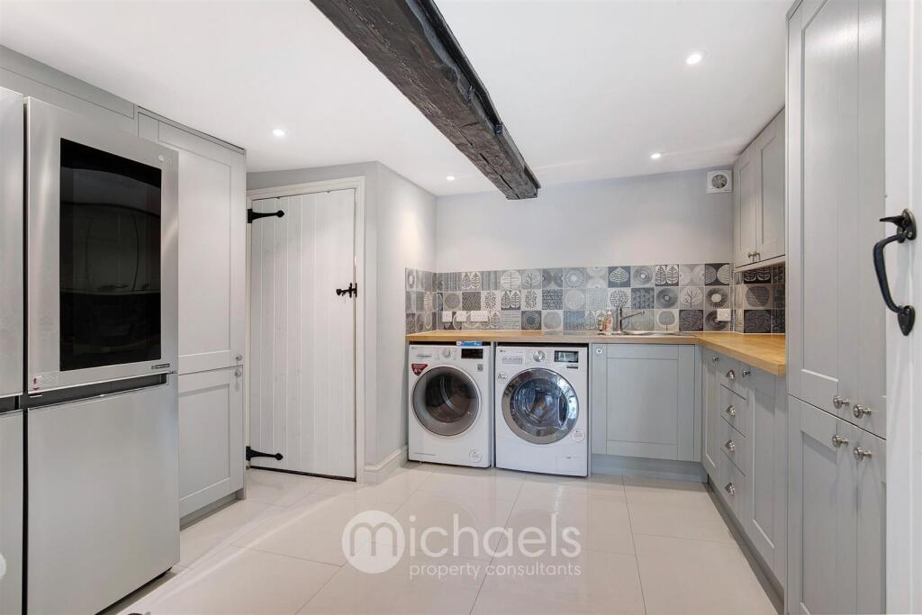 Framlingham_Michaels_Branded (20 of 44).JPG