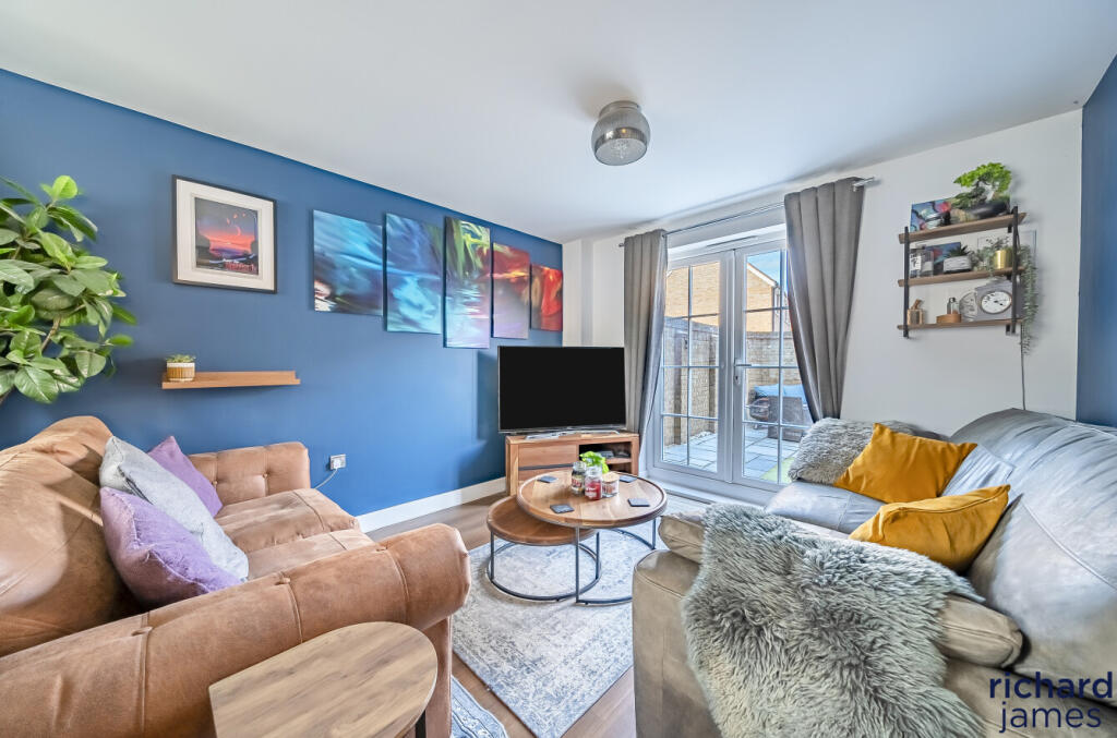 e92fd7c4677a4f59bdcdf47fff97fc14