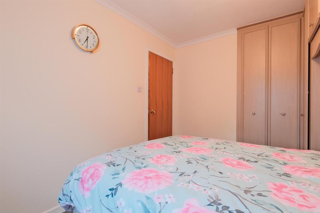 021-15 Westwood Rd, Newmains, Wishaw ML2 9DA.jpg