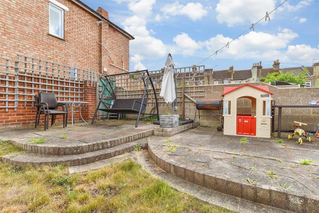 Patio / Decking