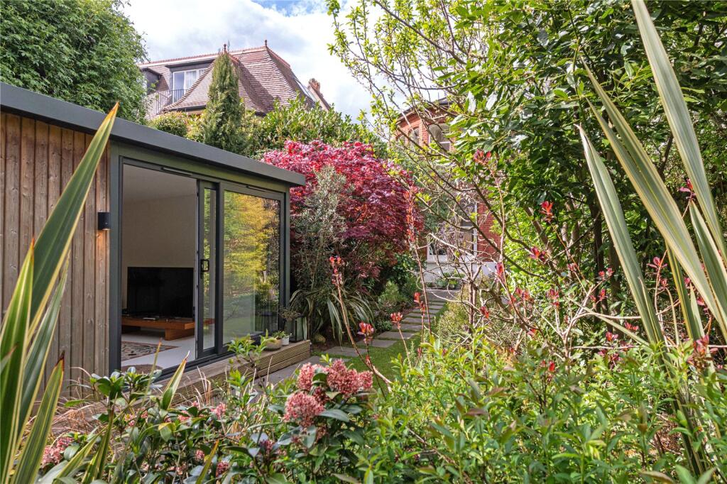 Garden Room