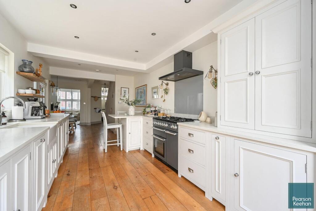 18-stoneham-rd-bn3 (7).jpg