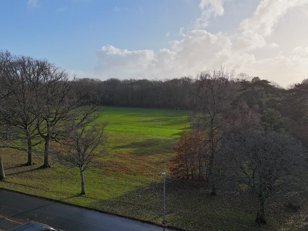 King George V Drive West, Heath, CF14