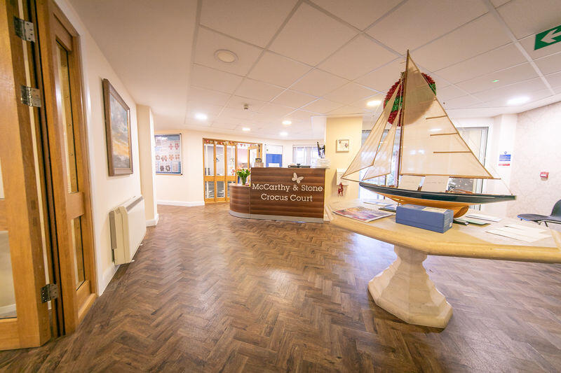 Communal entrance &amp; managers office