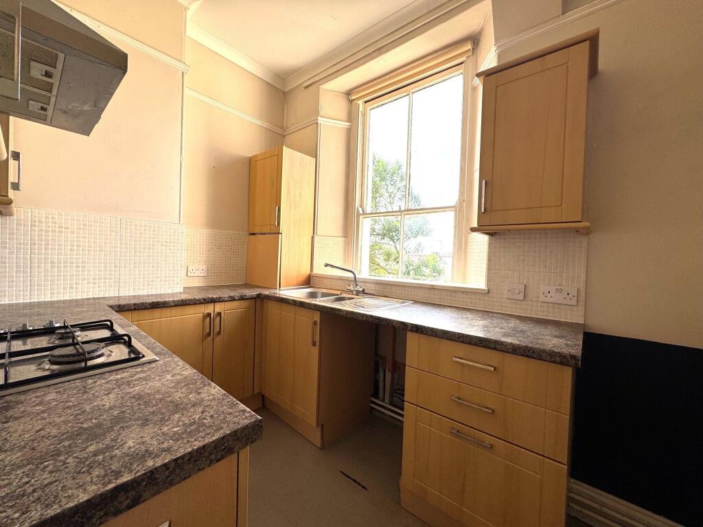 Kitchen (1)