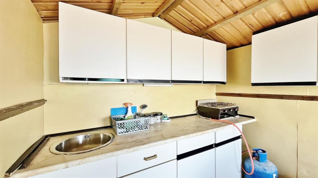 Beach Hut