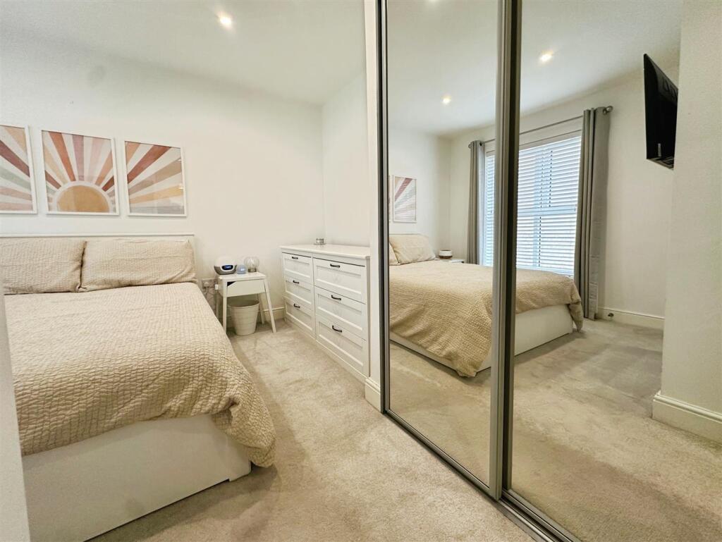 3a70655a--41ED-9A8F-3E65542C0AC9-60458-000010E2D8F