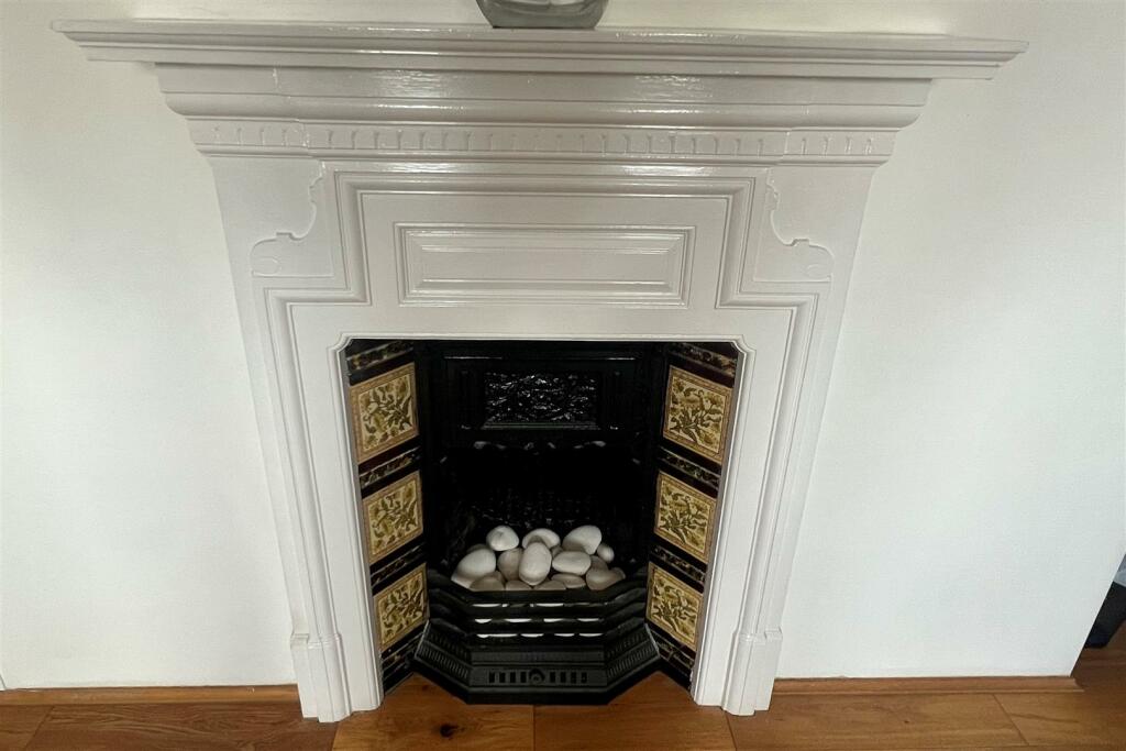 fireplace.jpg