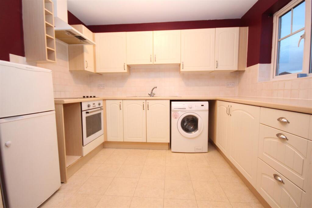Richmond Meech Drive 65 Kitchen.JPG