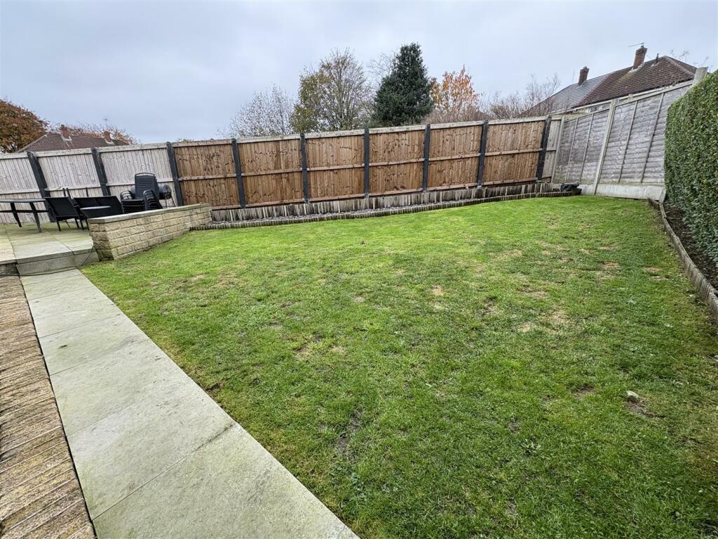 Bramleys Estate Agents - Myrtle Gardens - Halifax 