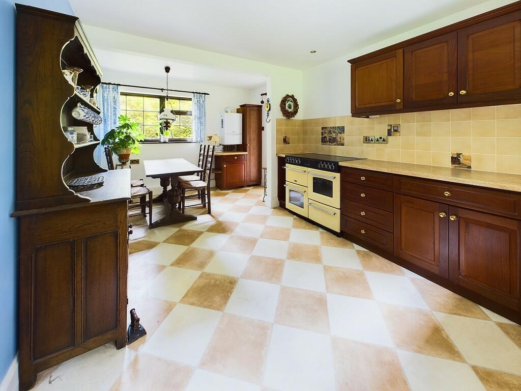 Kitchen c