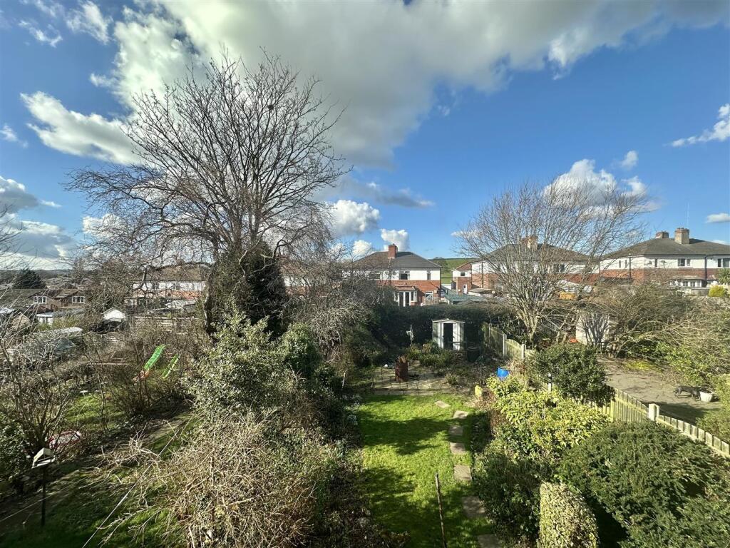 Bramleys Estate Agents - Leeds Old Road (4).jpg