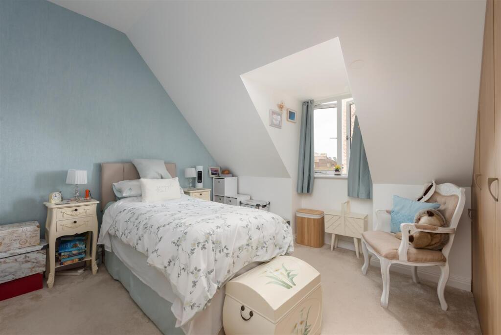 Victoria Mews, Regent Street, Whitstable