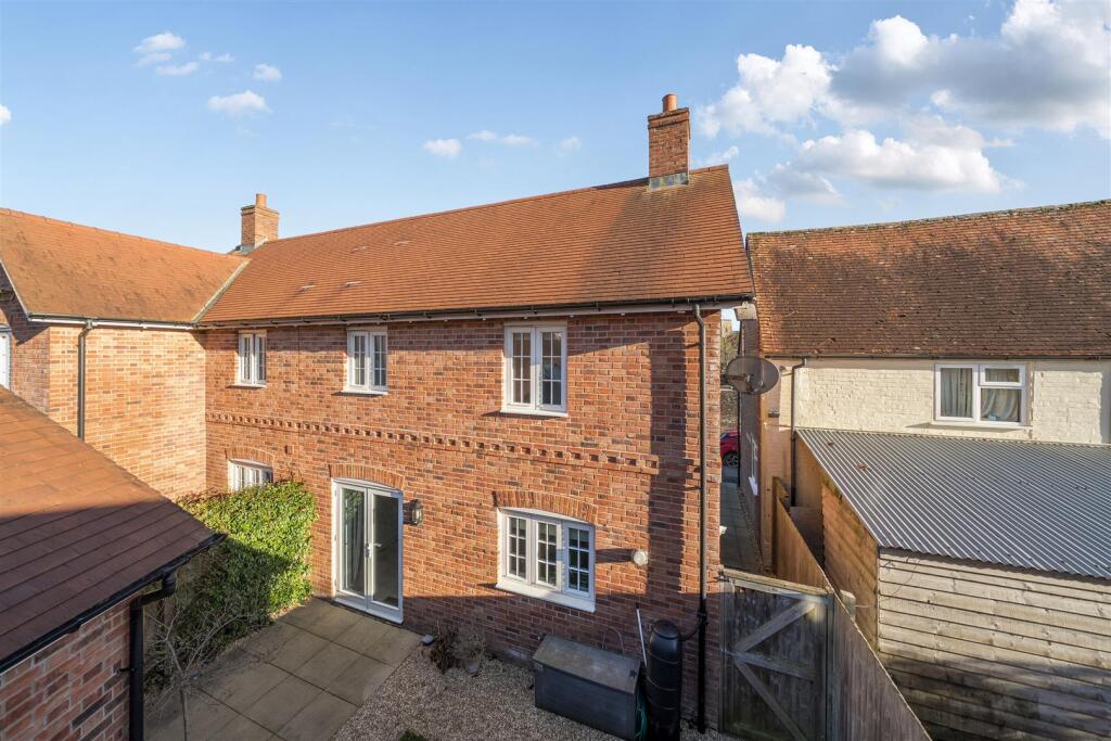 Elevated Rear Aspect