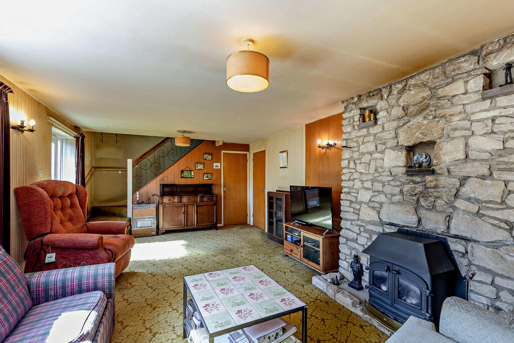 8644695-interior0...