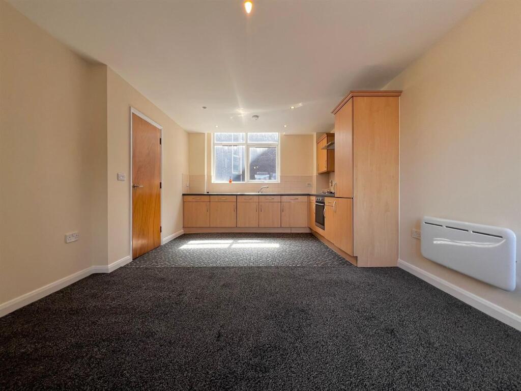 18 Kemley - Open Plan.jpg