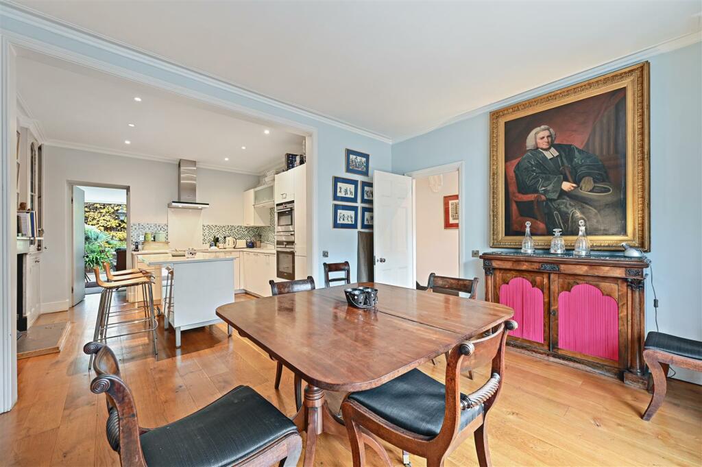 Sterne Street - DinerB3 (1).JPG