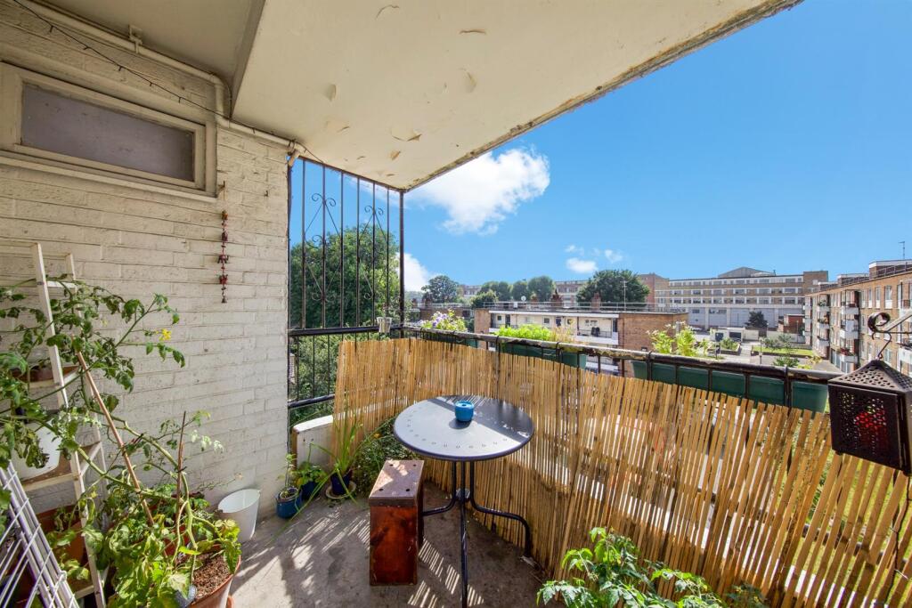 Somerford Grove, N16