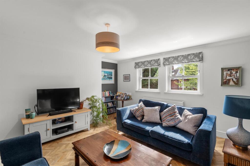 223aEarlhamRd-029.jpg