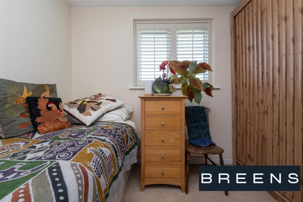 21 Mapleton Road_0018.jpg