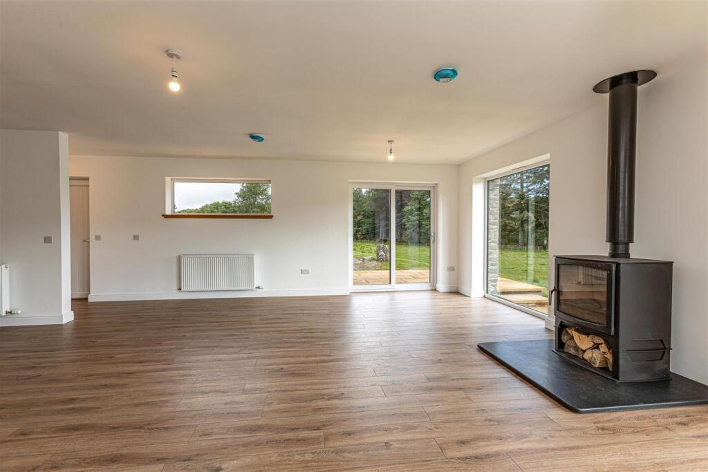 Broughton Holiday Let 32.JPG
