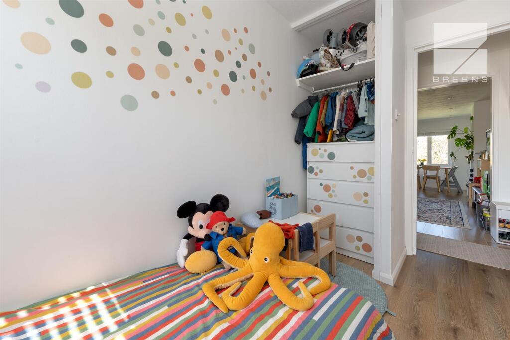 12 Hawthorne Court_0024.jpg