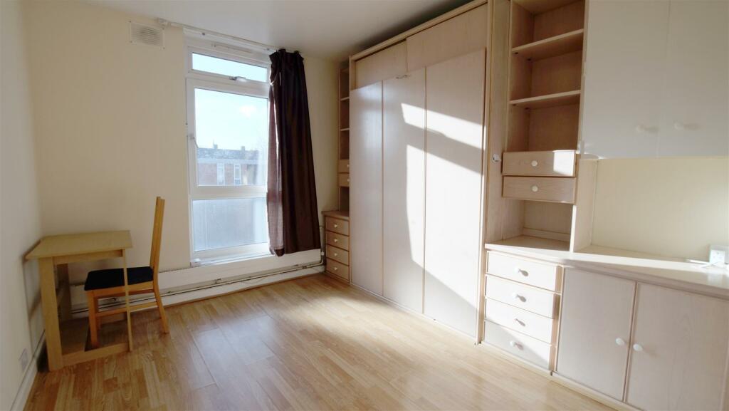 Bedroom6.jpg