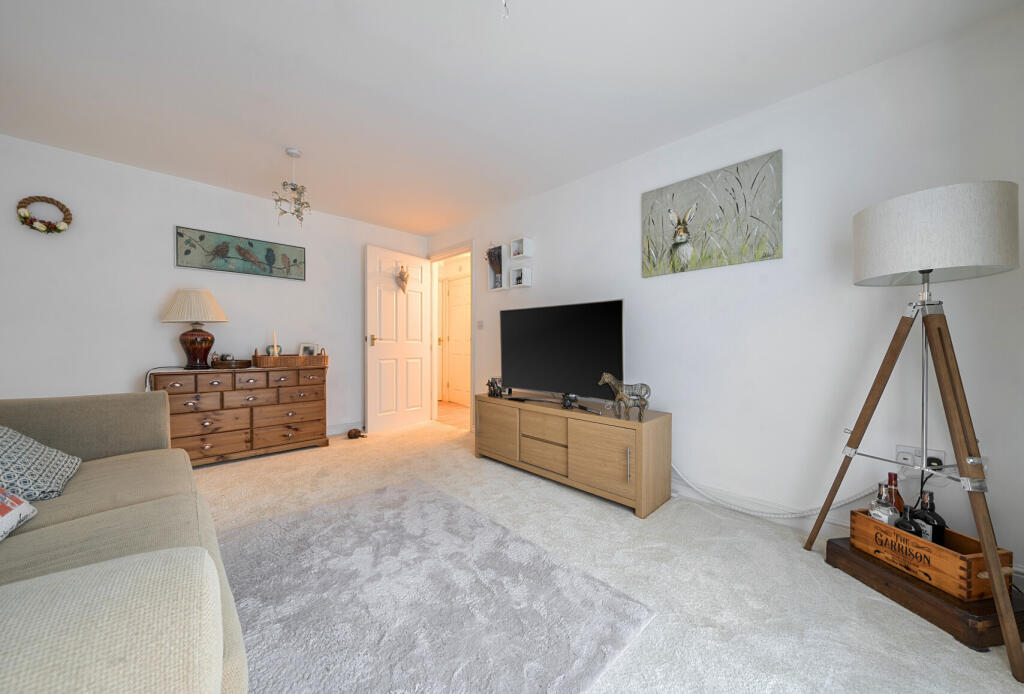 1376567-3-6911c48...