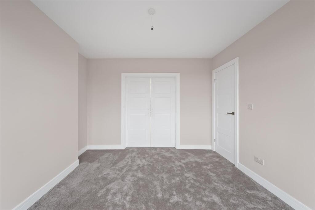 176 Nottingham Rd Burton Joyce Nottingham NG14 5BD