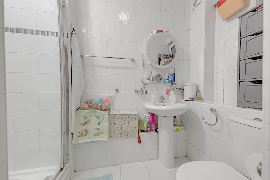 08-51c3image00035...