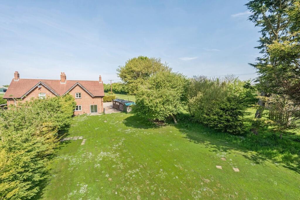 2nd view PROPERTY REAR.jpg