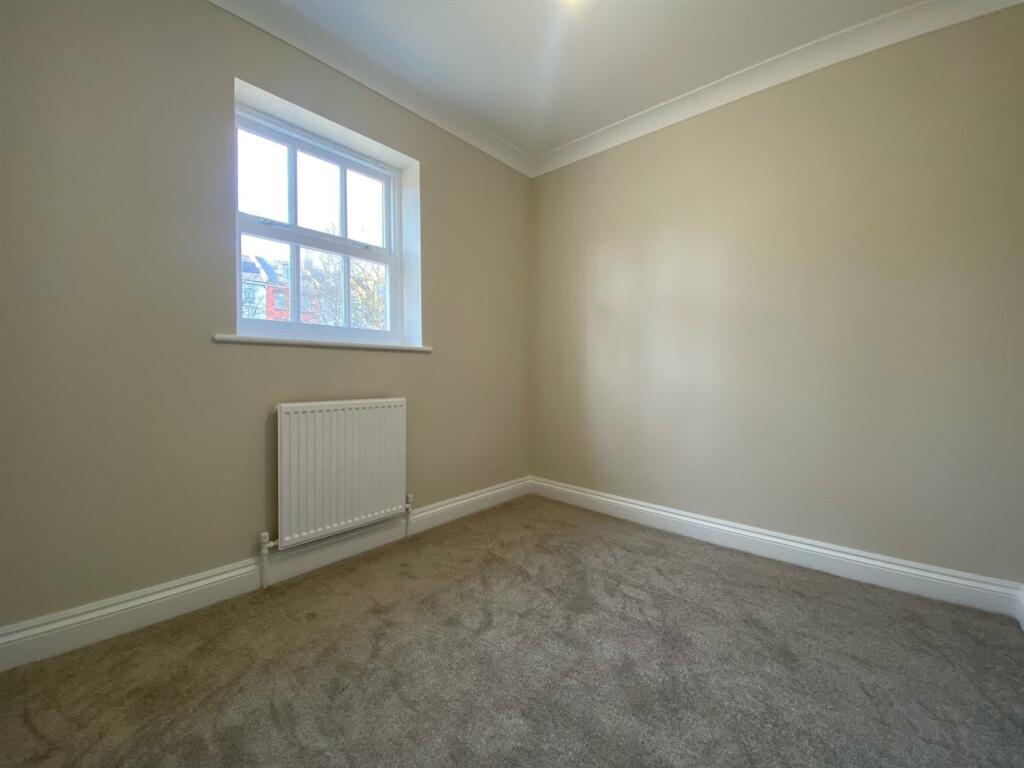 Bedroom.jpg