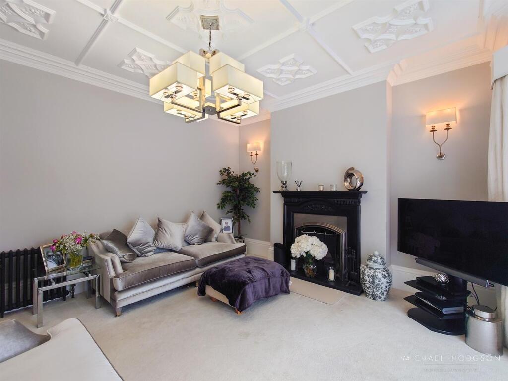 Roker Park Terrace-06.jpg