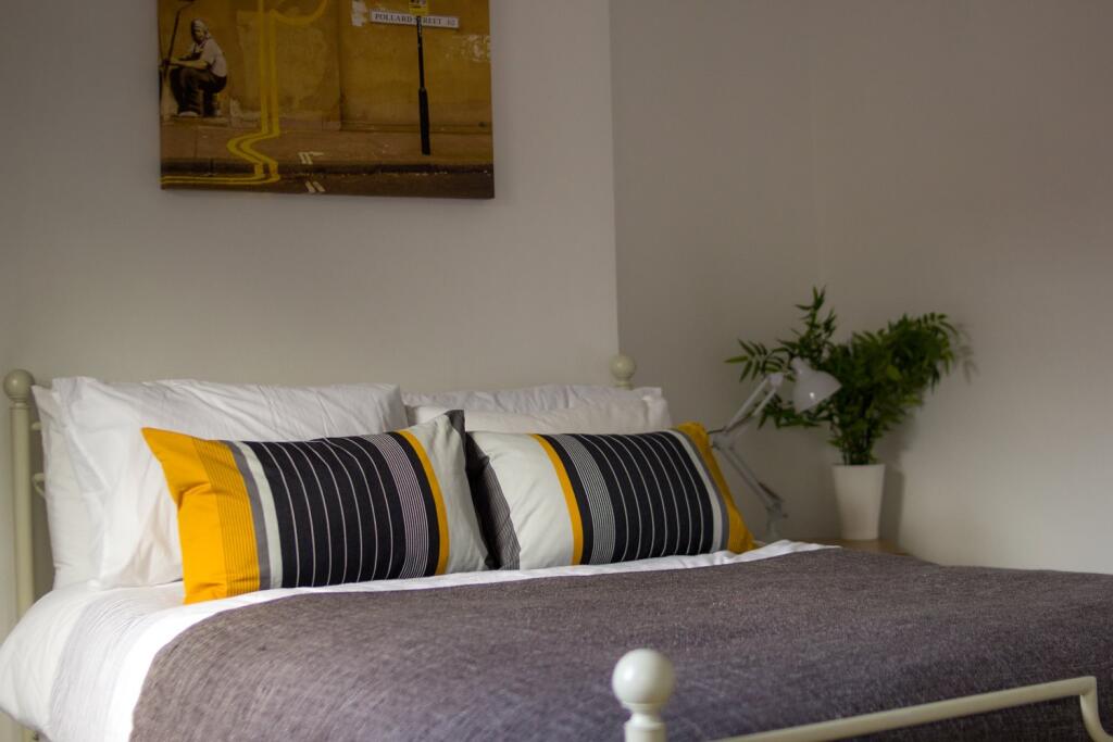 Student Digs - Hinck