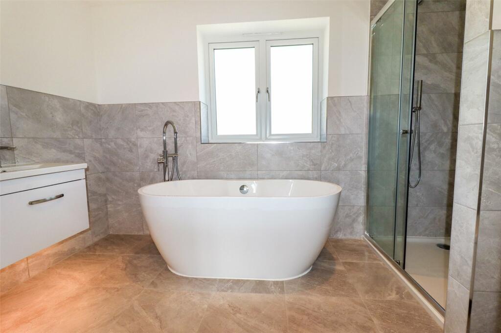 En-Suite To Master