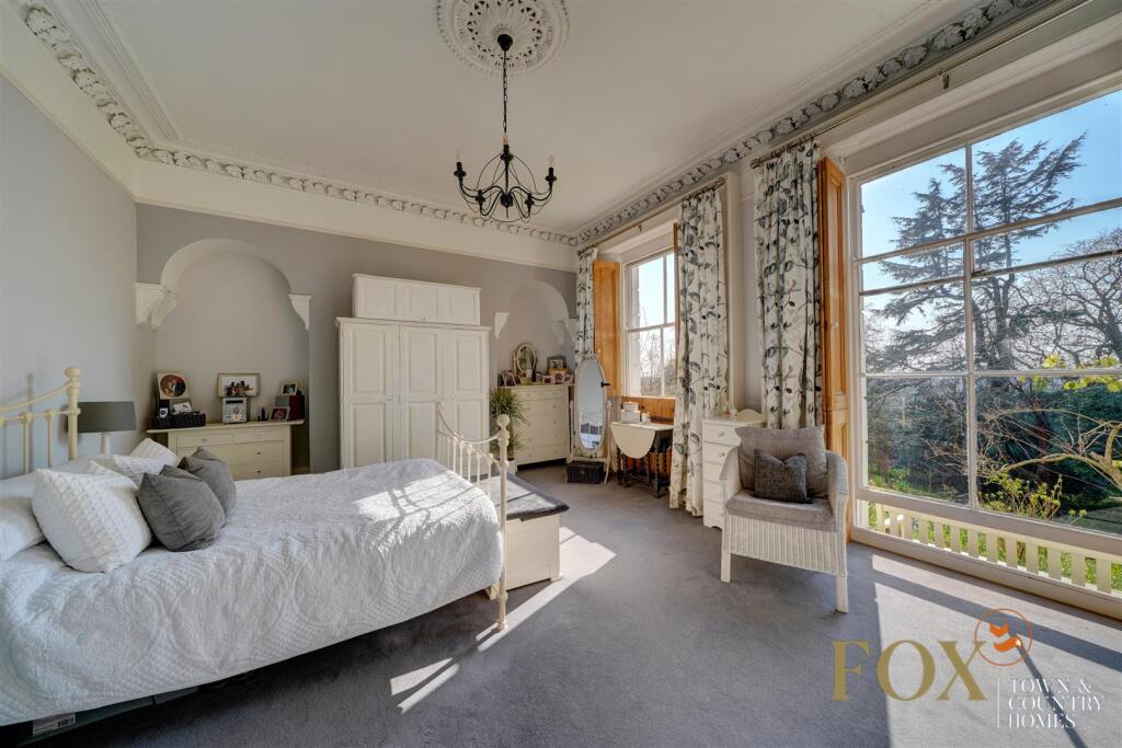 11 Lansdowne Crescent (8).jpg