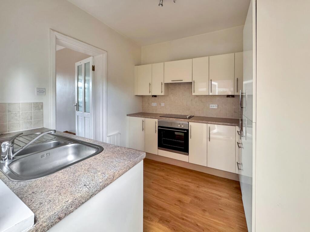Kitchen 5