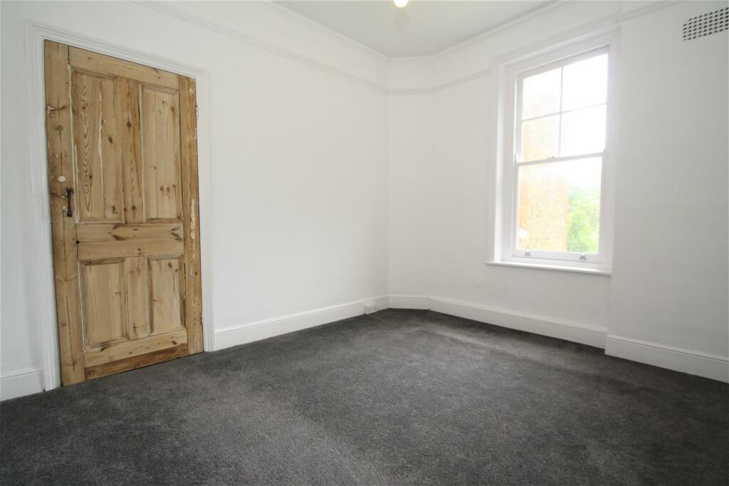Bedroom1.JPG