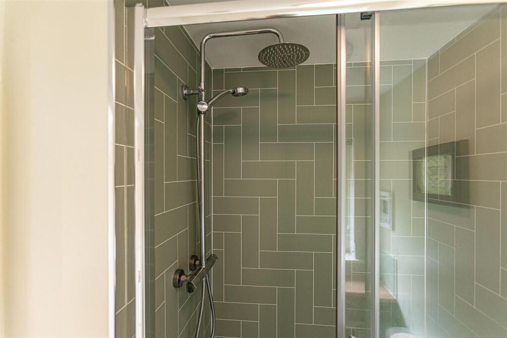 24 The Beeches Tweedbank 35.JPG