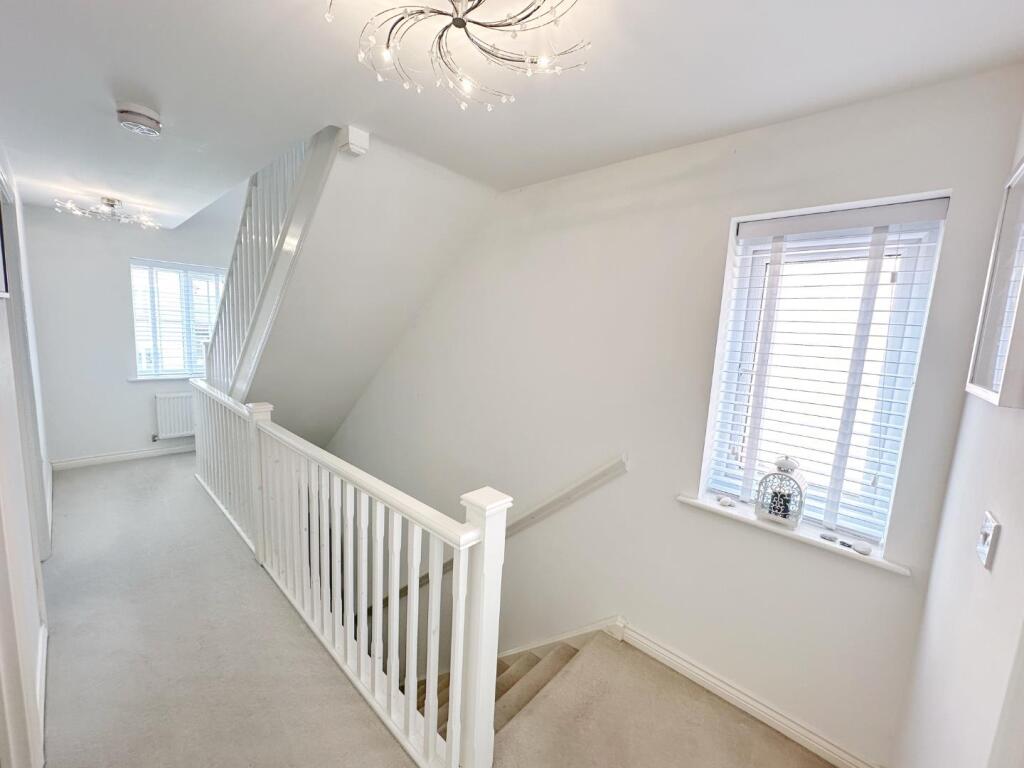 31 Sandstone Lane - 06.jpeg