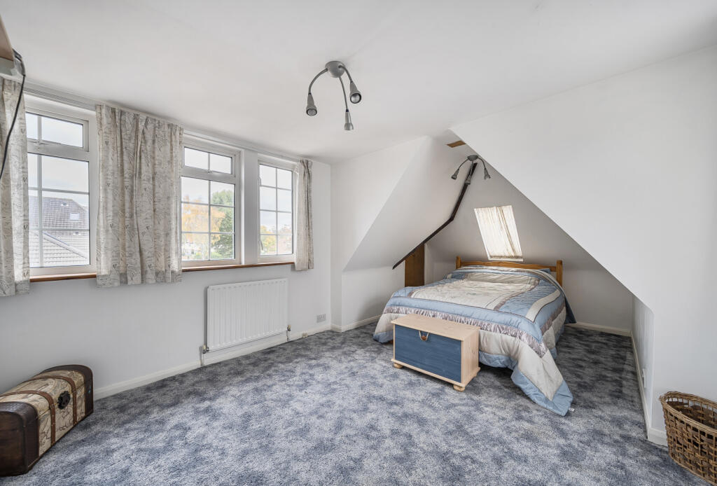 1361608-22-68e6a7...