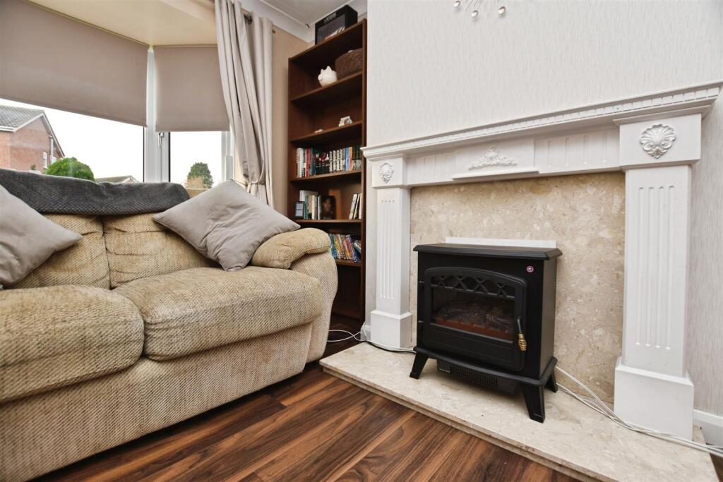 Lounge Fireplace