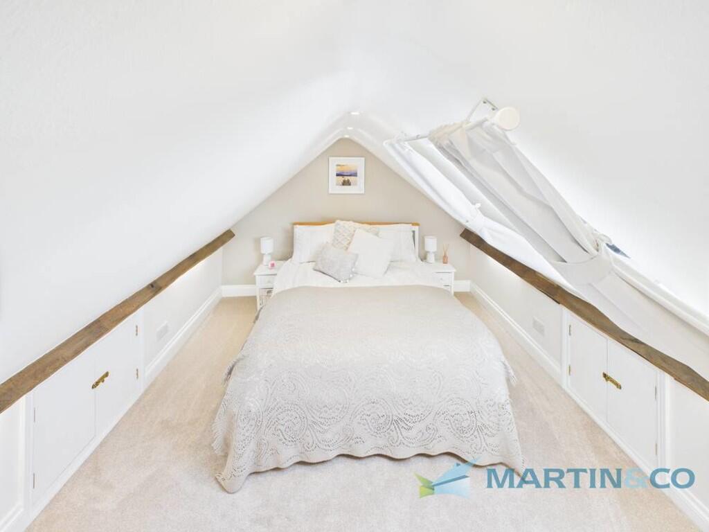 CAM02145G0-PR0073...