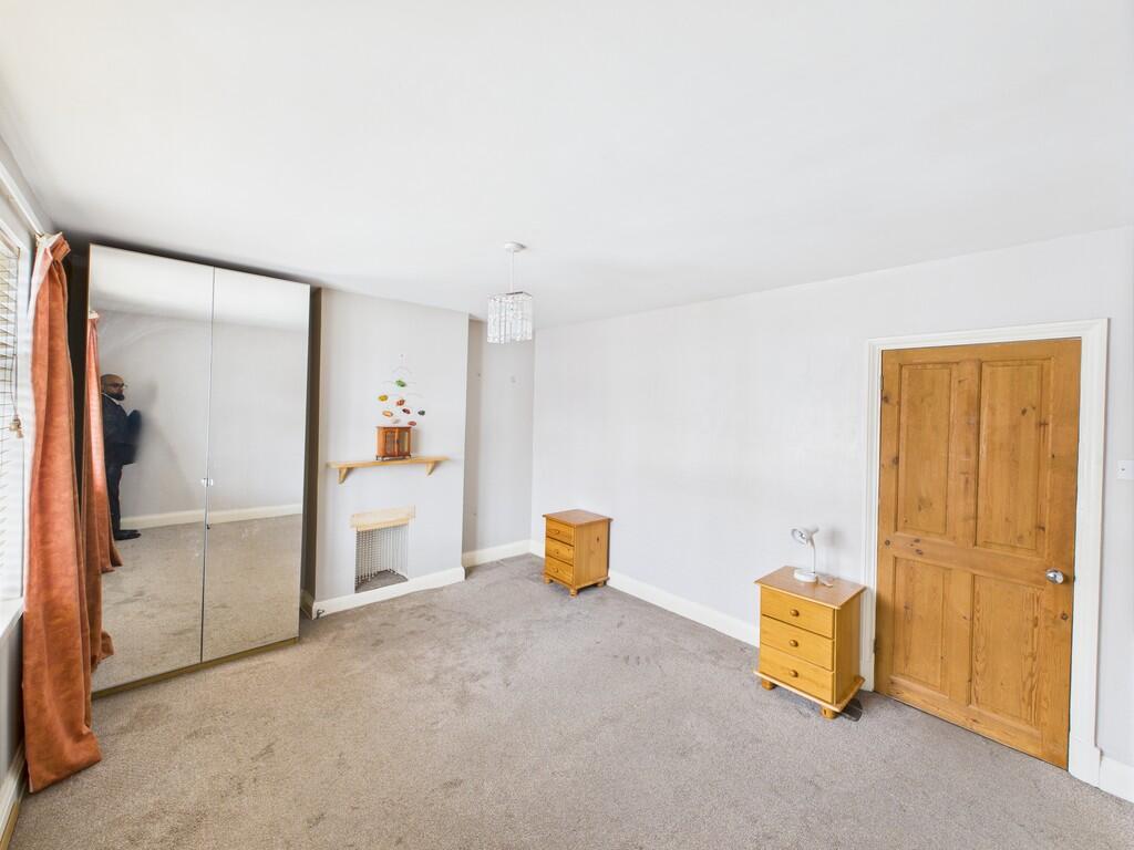 CAM04578G0-PR0019...